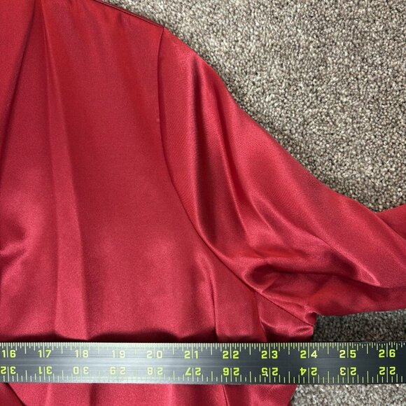Calvin Klein Women's Satin Blouse Plus Size 1X Red Wrap Front V-Neck NWT $89 - Picture 10 of 16